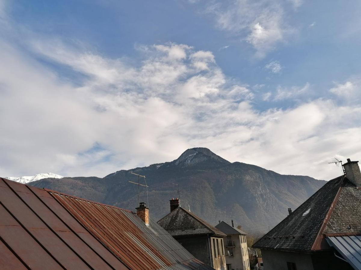 Appartement Au Coeur De La Maurienne Saint-Etienne-de-Cuines Exterior foto